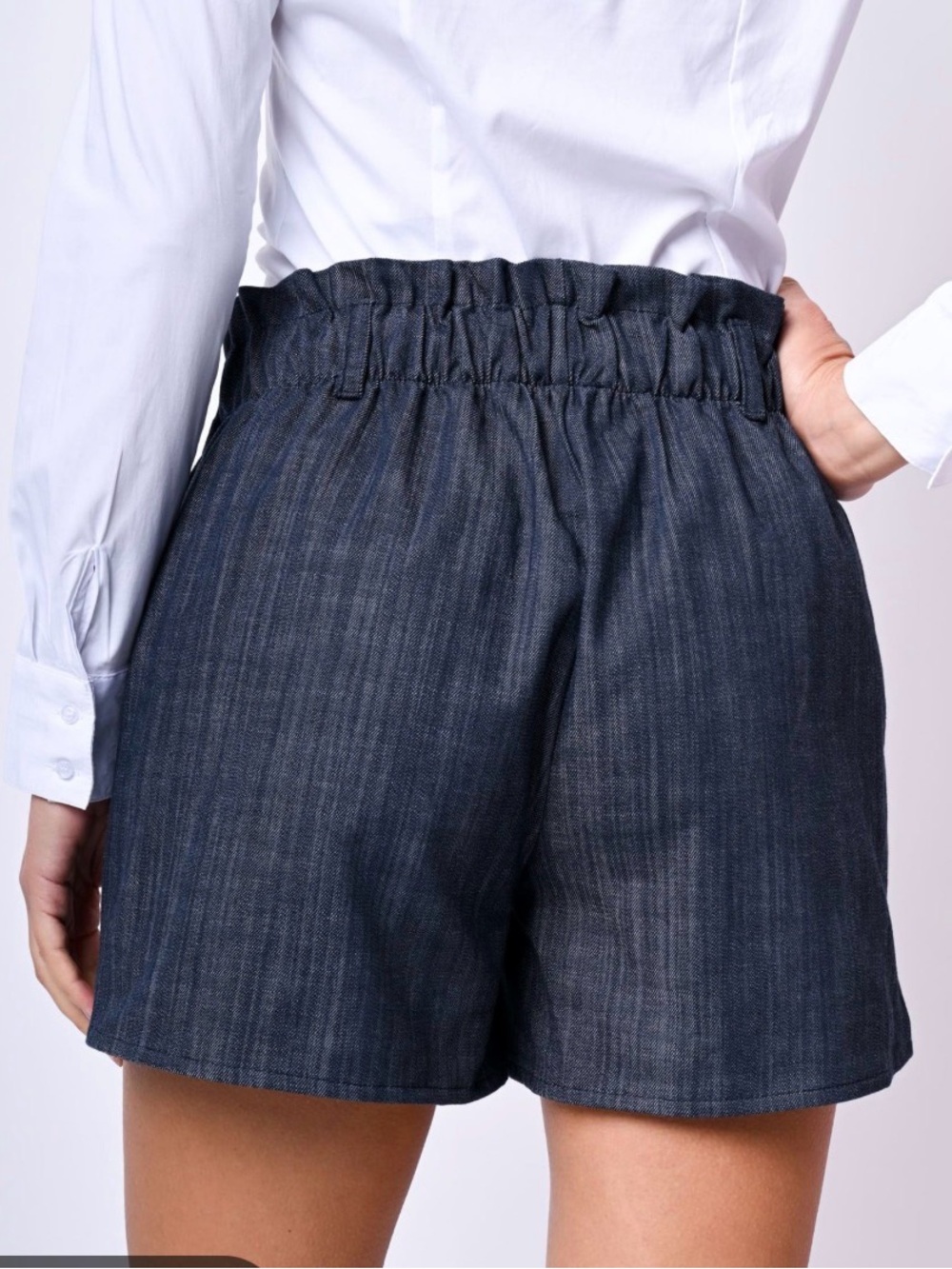 David Bitton high-waisted denim shorts elastic paperbag waistband Sz M